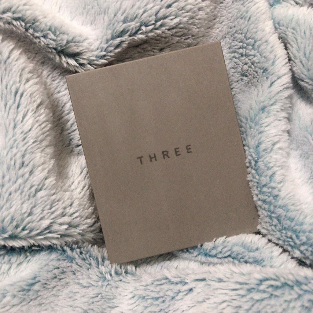 THREE シマリング グロー デュオ/THREE/クリームハイライトを使ったクチコミ（1枚目）