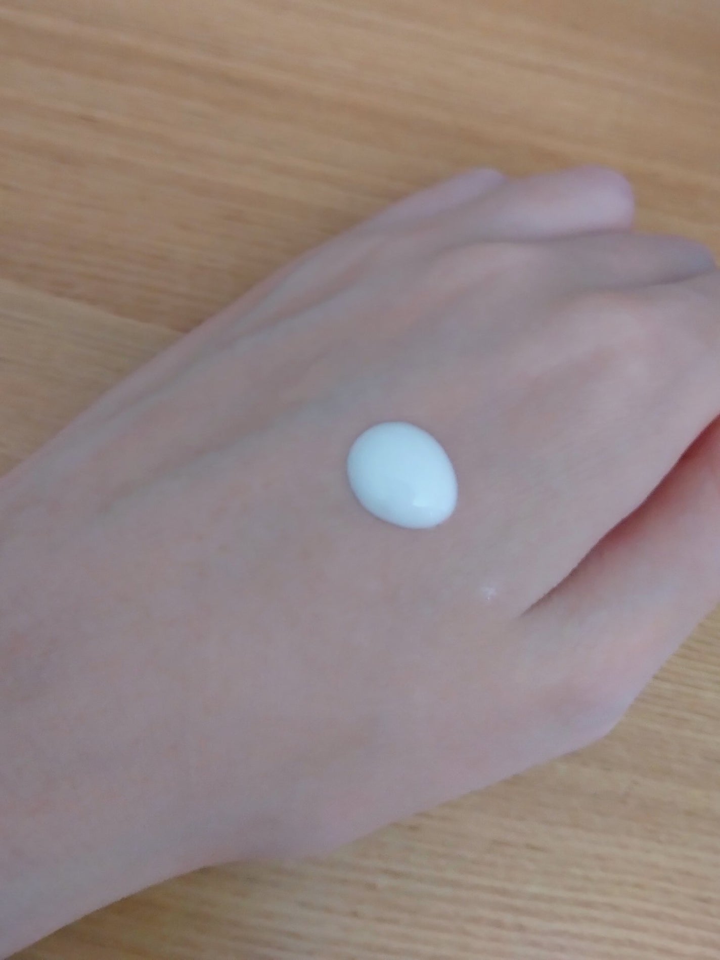 スキンミルク(しっとり)/ニベア/ボディミルクを使ったクチコミ(2枚目)