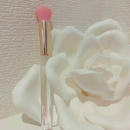 ダイヤモンドライト ハイライター ブラシ/Too Faced/メイクブラシを使ったクチコミ(1枚目)