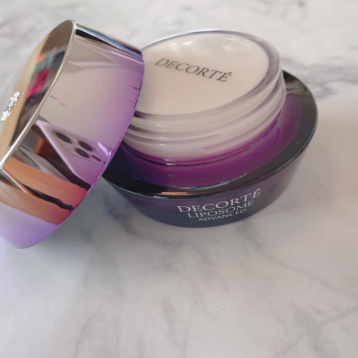 ⁡
❯❯ コスメデコルテ　
      リポソーム アドバンスト リペアクリーム
⁡
1兆個※1のナイトカプセルが肌をかけめぐり
濃密なハリ・ツヤ・弾力。
睡眠不足でも、3時間多く眠ったような肌へ導いてくれるクリームです🫰🏻💗
※1 