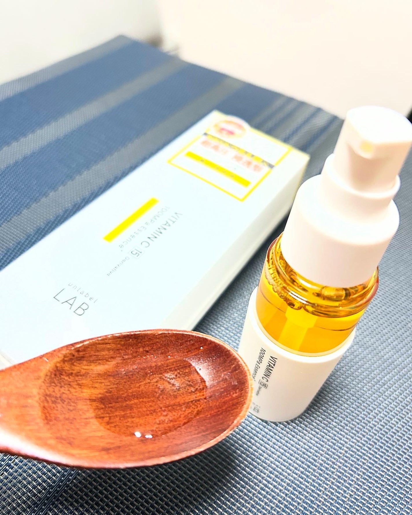 V エッセンス/unlabel/美容液を使ったクチコミ(2枚目)