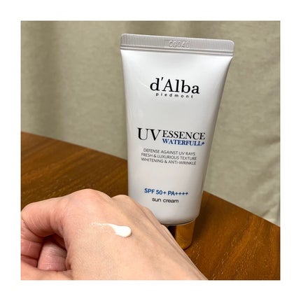 ダルバ ウォータフル エッセンス サンクリーム/ダルバ/日焼け止めクリームを使ったクチコミ(2枚目)
