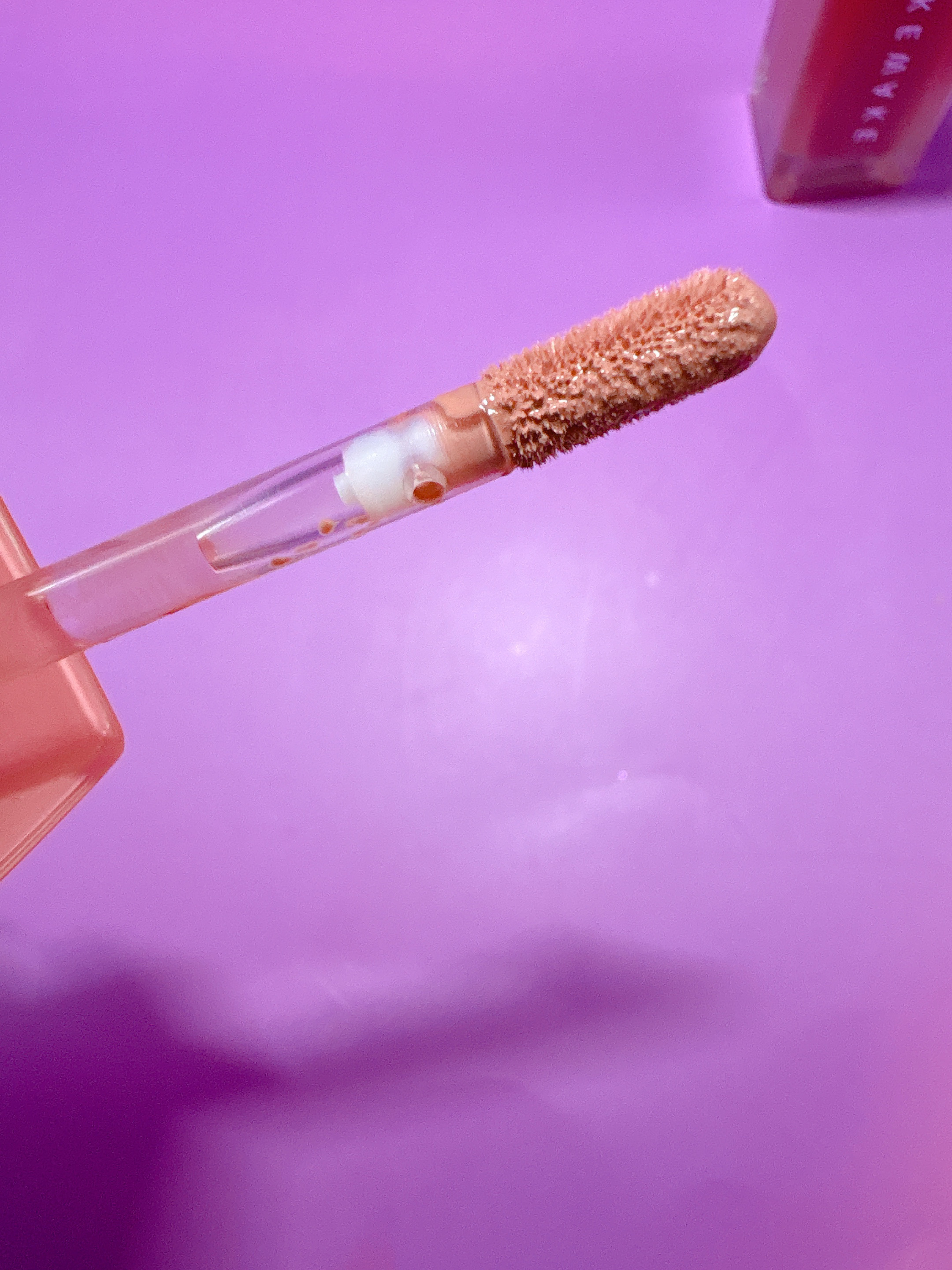 wakemake シアーグロウリキッドブラッシャーのクチコミ「おはようございます。
今日はWAKEMAKE　シアーグロウリキッドブラッシャーのご紹介です。
.....」（3枚目）