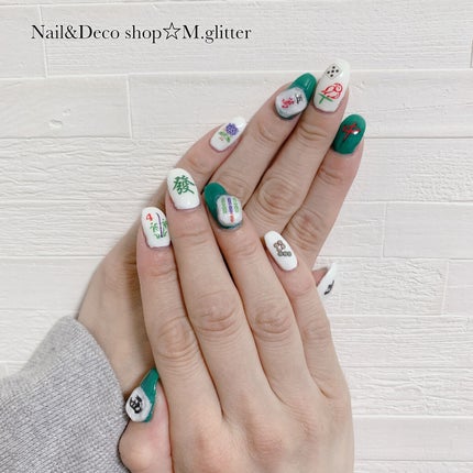 mika💍☆ヨガインストラクター🧘♀️ on LIPS 「#友達ネイル💅🏻✨#麻雀ネイルパーツとシール持ち込みで🥺Nai..」(5枚目)