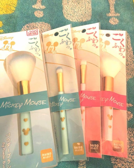 ごくふわっ ミッキーブラシ/DAISO/メイクブラシを使ったクチコミ(1枚目)