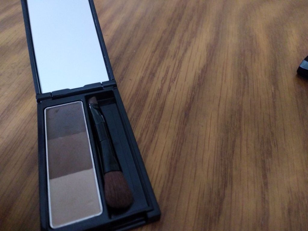 ケイト デザイニングアイブロウ3D/KATE/パウダーアイブロウを使ったクチコミ(2枚目)