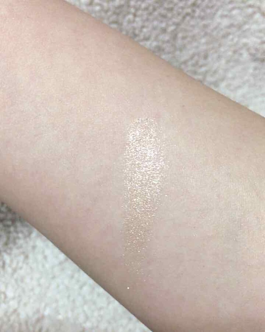 シャイニーシャドウ N SI05 カシミアベージュ/excel/単色アイシャドウを使ったクチコミ（3枚目）