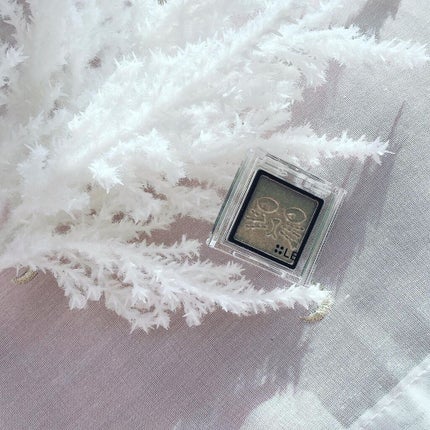 Galaxy Shadow(ギャラクシーシャドウ)/LB/単色アイシャドウを使ったクチコミ(1枚目)