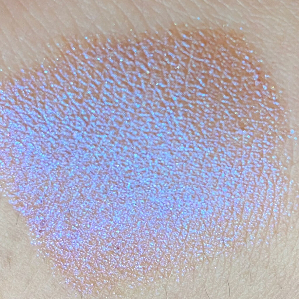 クリスタルホイップス ロングウェアリング シマ—リング アイシャドウ クラブ キッド/Too Faced/リキッドアイシャドウを使ったクチコミ（2枚目）