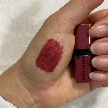 クラッシュド リキッド リップ 01 スムージームーブ/BOBBI BROWN/口紅を使ったクチコミ（2枚目）