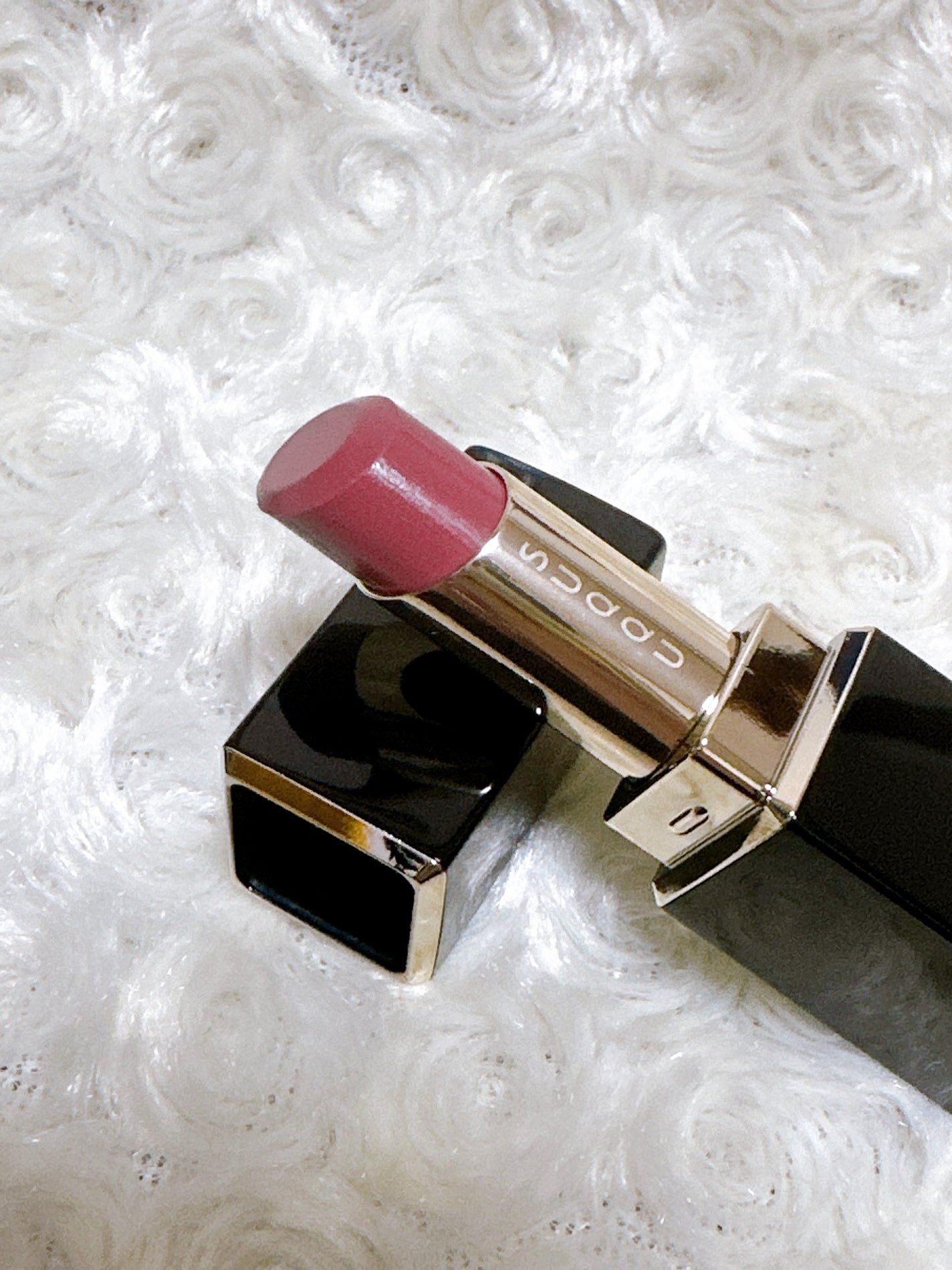 モイスチャー グレイズ リップスティック/SUQQU/口紅を使ったクチコミ(2枚目)