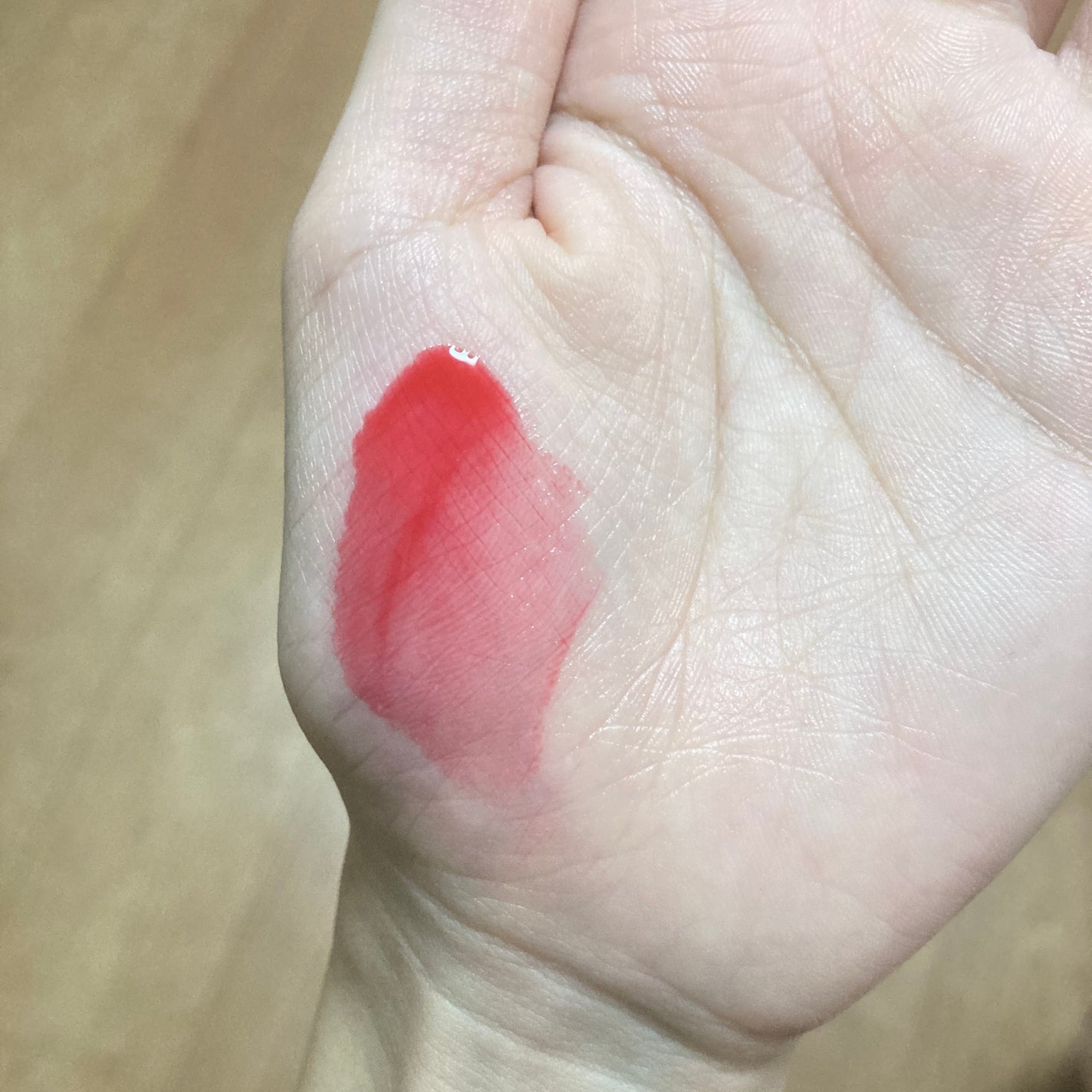 フィー 3Dボリューミンググロス/fwee/リップグロスを使ったクチコミ(5枚目)