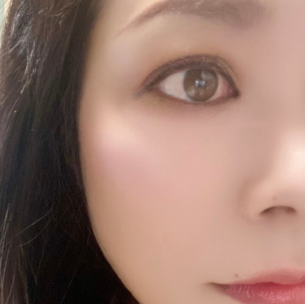 フェイスイルミネーター/ローラ メルシエ/パウダーハイライトを使ったクチコミ(2枚目)