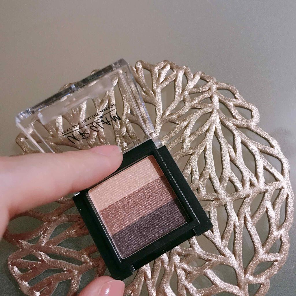 UR GLAM POWDER EYESHADOW/U R GLAM/単色アイシャドウを使ったクチコミ(1枚目)