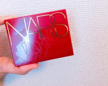 #当たりコスメ

NARS ライトリフレクティングセッティングパウダー プレスト N(限定パッケージ)

去年から気になっていたこちらのパウダー。
お正月限定PKGが可愛かったので良いタイミングかなとい