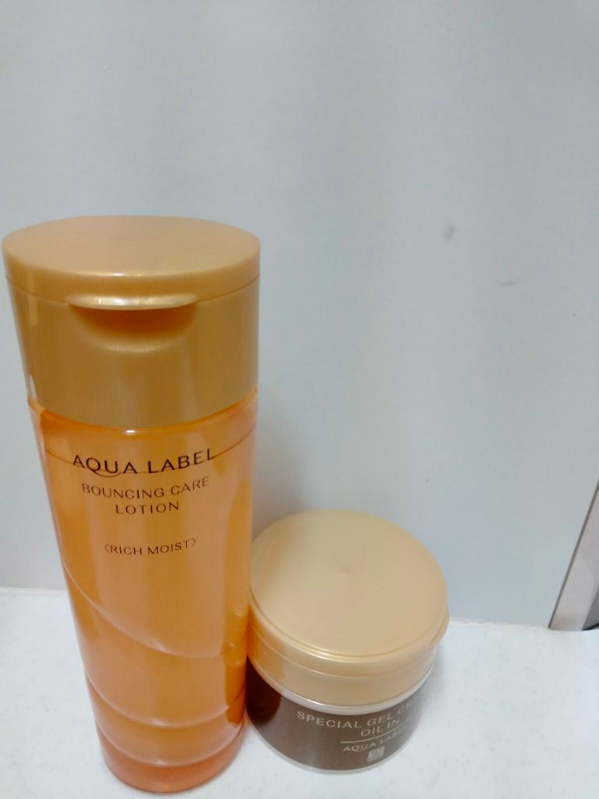 スペシャルジェルクリームA(オイルイン)/アクアレーベル/オールインワン化粧品を使ったクチコミ(1枚目)