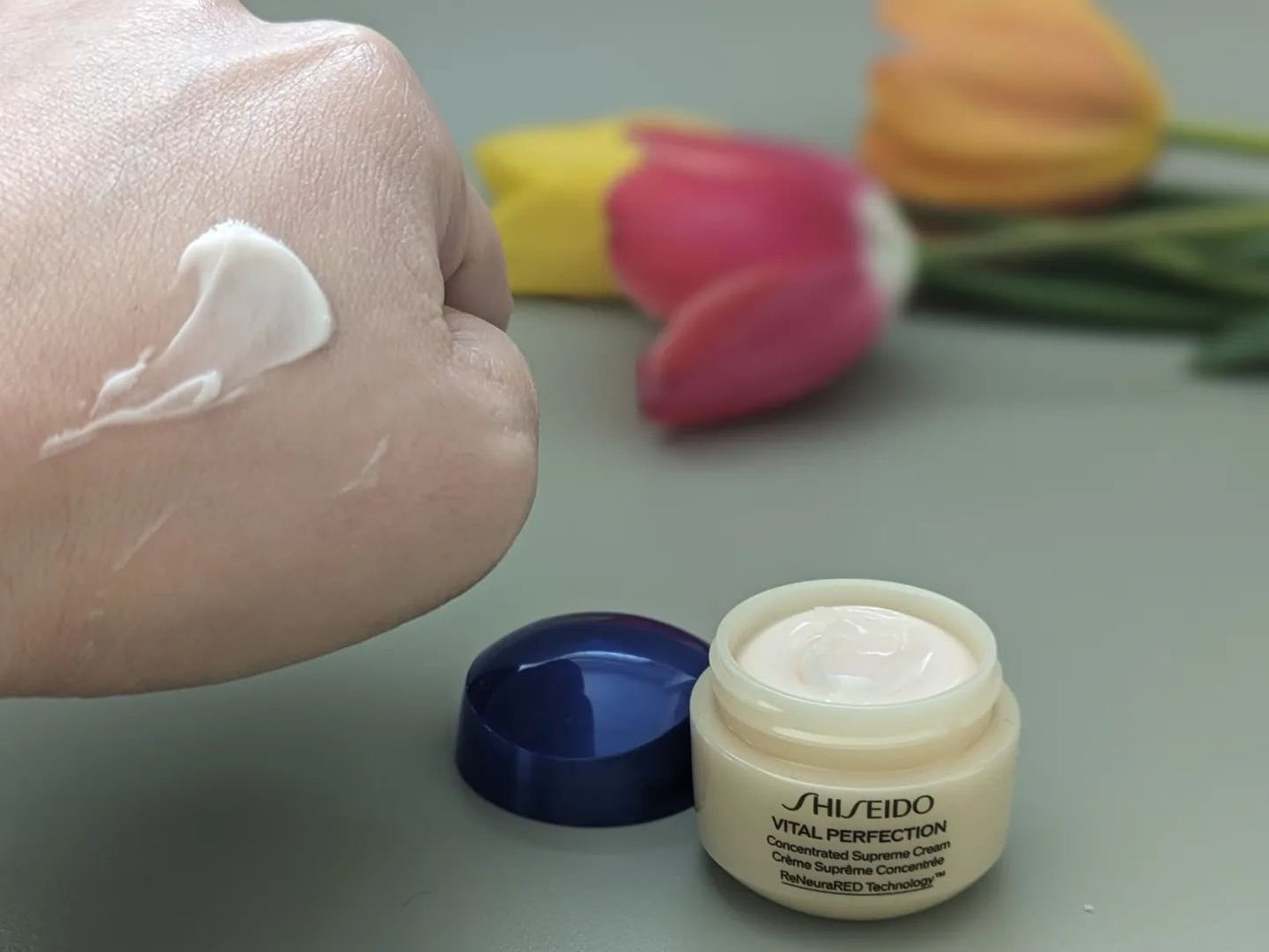 バイタルパーフェクション シュプリームクリーム コンセントレート/SHISEIDO/フェイスクリームを使ったクチコミ(3枚目)