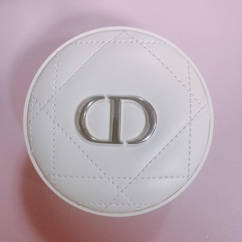 ディオールスキン フォーエヴァー クッション パウダー/Dior/ルースパウダーを使ったクチコミ（1枚目）