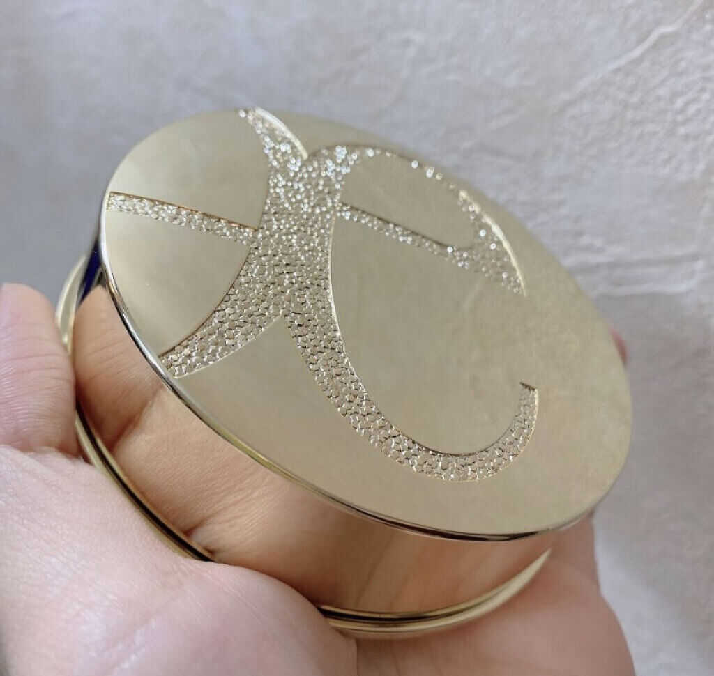 エレガンス ラ プードル オートニュアンス リクスィーズ Ⅳ/Elégance/プレストパウダーを使ったクチコミ（2枚目）