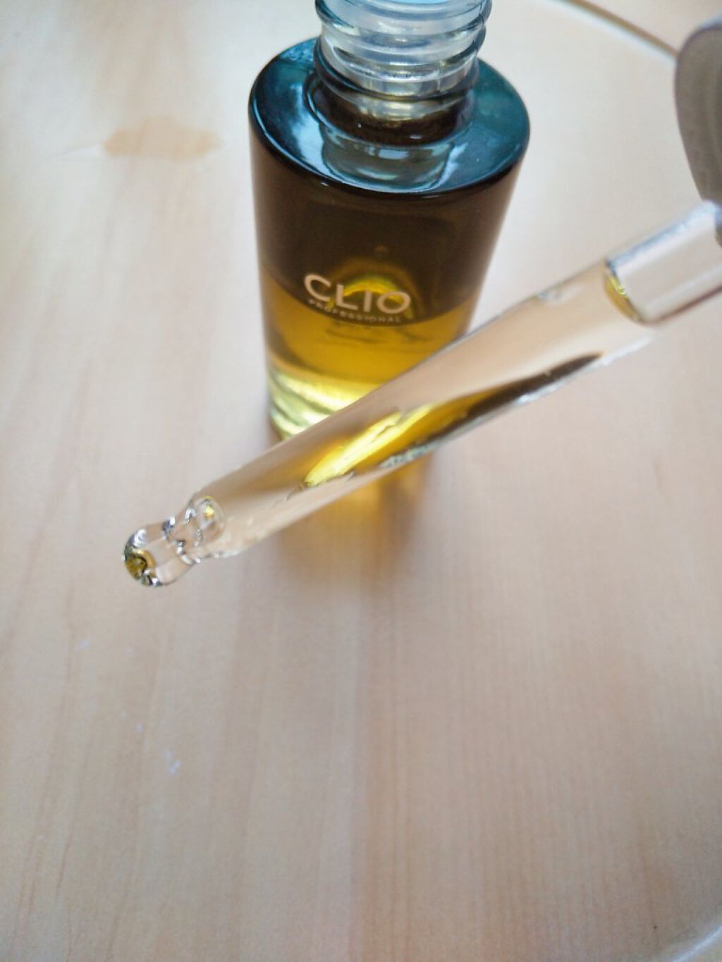 ダブルエフェクト リターニング ボリューム アンプル/CLIO/美容液を使ったクチコミ（3枚目）