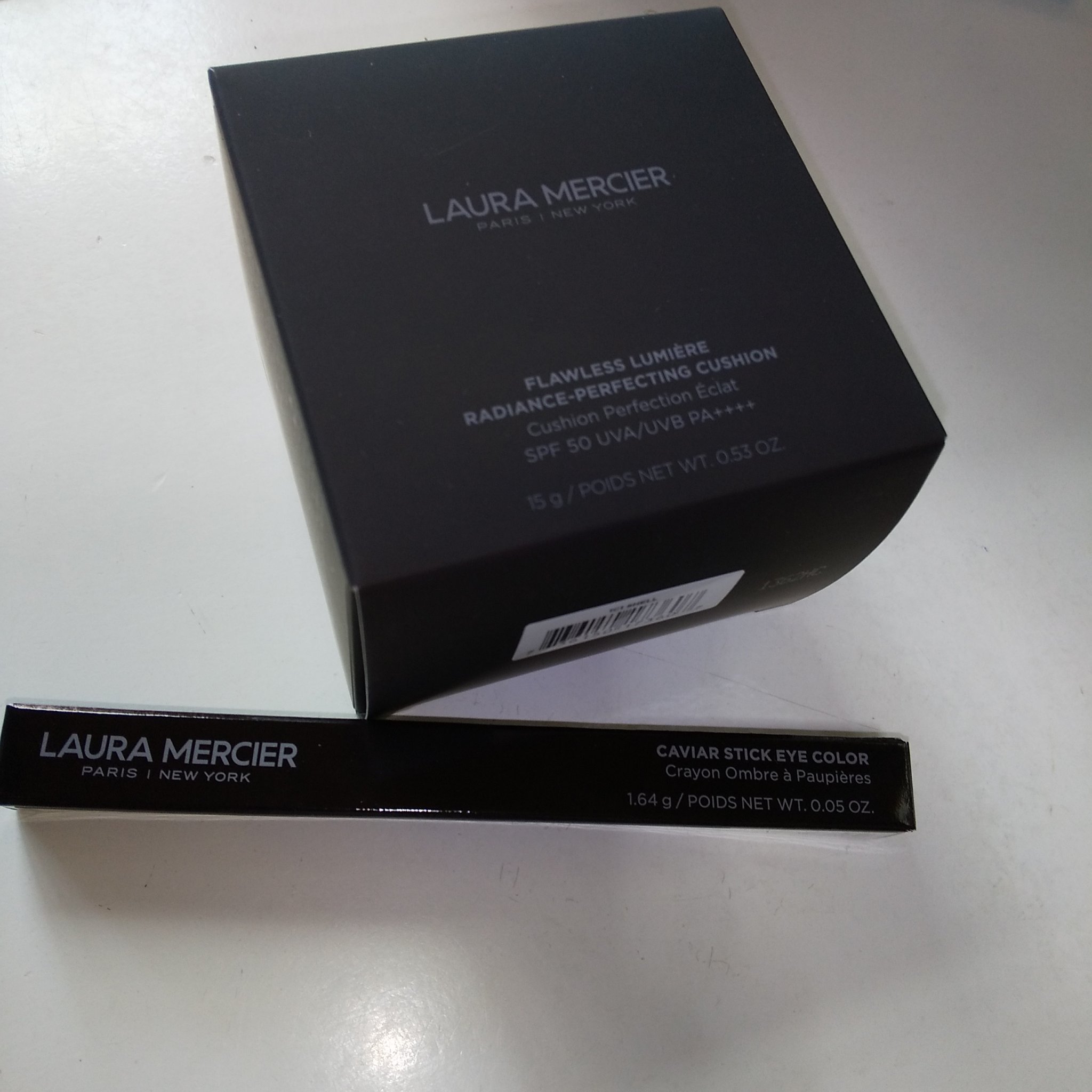 キャビアスティック アイカラー 33 MAGNETIC PINK/ローラ メルシエ/スティックアイシャドウを使ったクチコミ（2枚目）