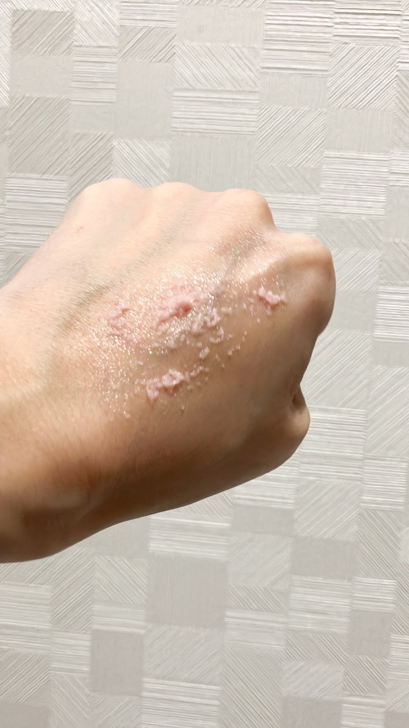 キューミースウィートボムタラソスクラブ ピオニーブーケの香り/AGARISM/ボディスクラブを使ったクチコミ(3枚目)