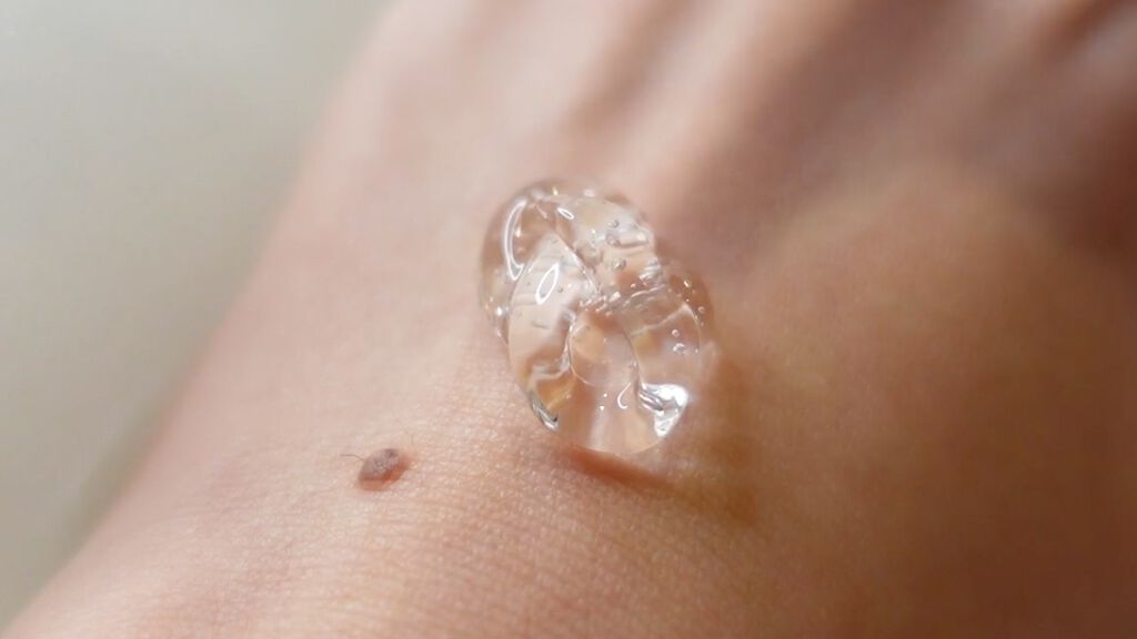 オーガニック アロエベラ ジェル/AROMATICA/その他スキンケアを使ったクチコミ（3枚目）