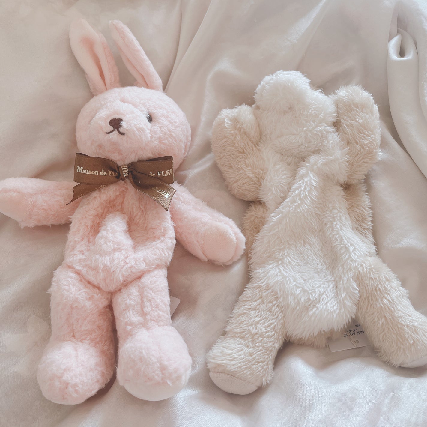 苺貴族 on LIPS 「メゾンドフルールのバッグとポーチです❤️もーめっちゃ可愛い!!..」(4枚目)