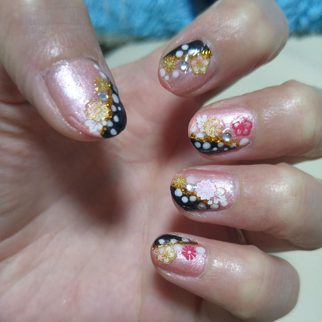 AT サロンネイルエナメル/Art Collection/マニキュアを使ったクチコミ(2枚目)