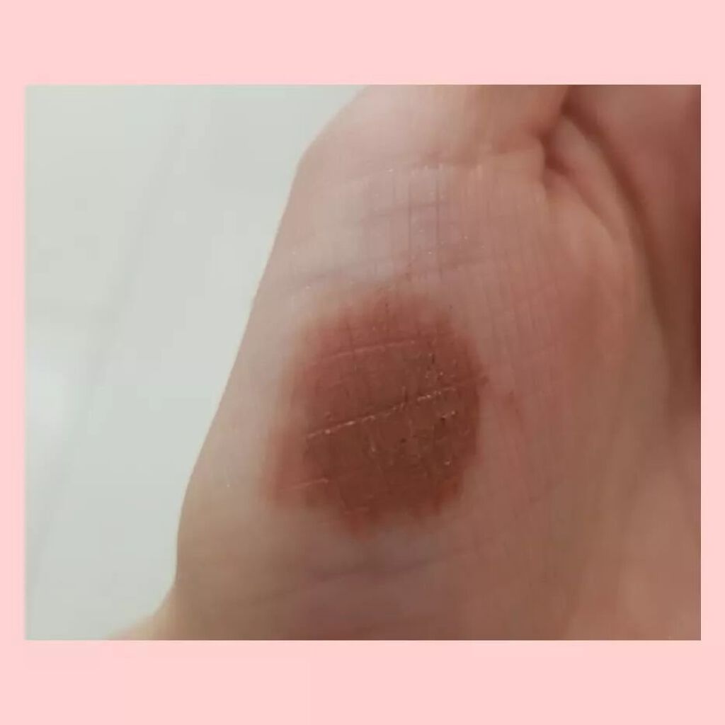 MIKAN on LIPS 「CipiCipiの02番ミルキーテラコッタ☕です😳❤❤もう~名..」(2枚目)