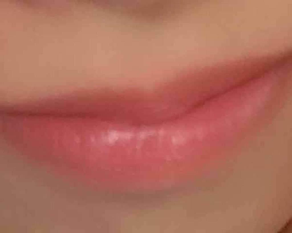 ワンストロークルージュ/Le・beran・mignon/口紅を使ったクチコミ（2枚目）