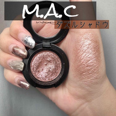 m.a.c    ダズルシャドウ
スロー/ファスト/スロー　　税込¥3,190




⋱⋰ ⋱⋰ ⋱⋰ ⋱⋰ ⋱⋰ ⋱⋰ ⋱⋰ ⋱⋰




このアイシャドウはラメ好きな方は
絶対に気に入るアイシャド