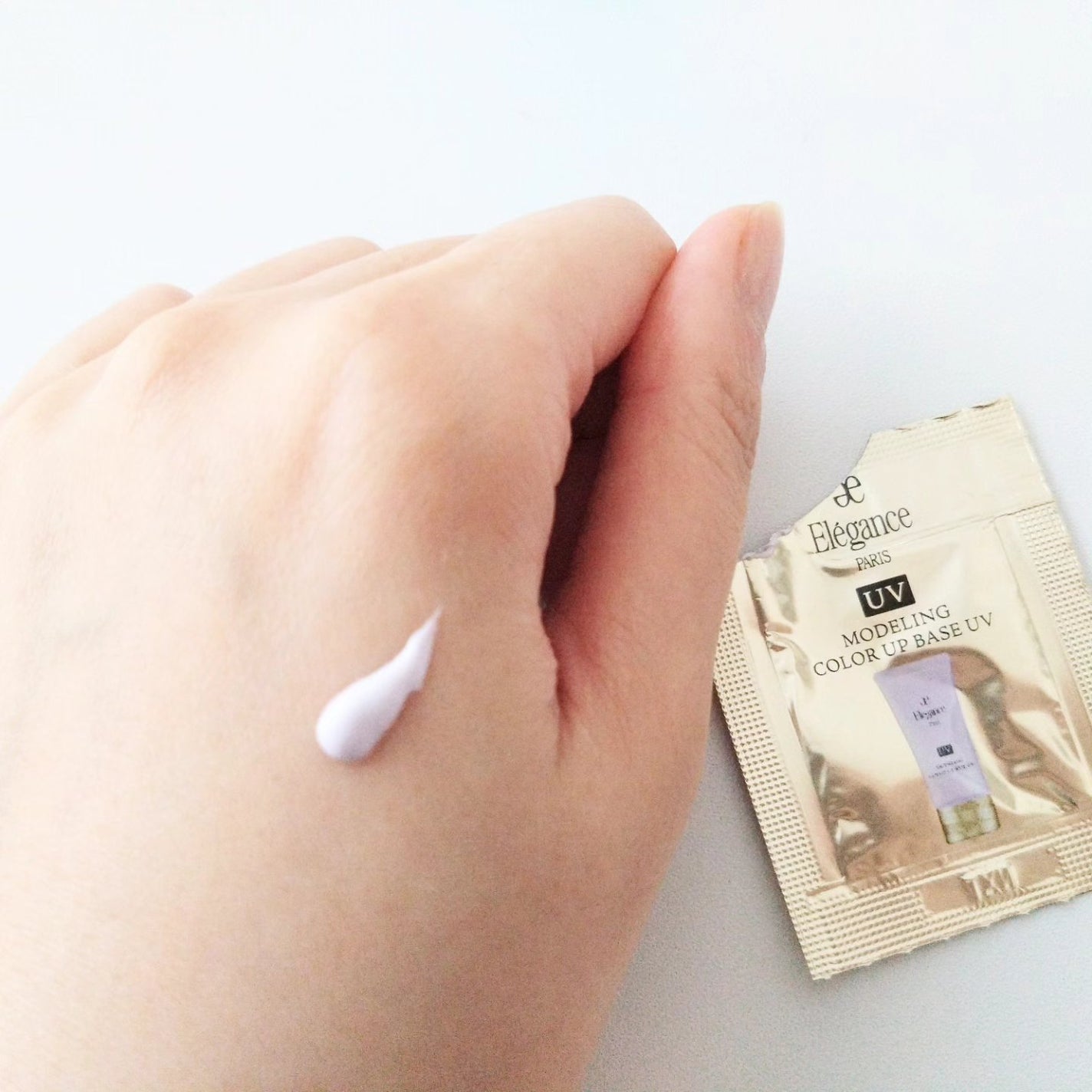 エレガンス モデリング カラーアップ ベース UV/Elégance/化粧下地を使ったクチコミ(2枚目)