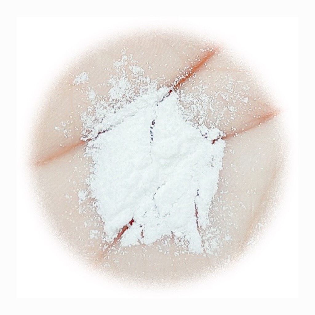 CHANEL クレンザーN°1 ドゥ シャネル のクチコミ「#新作
#購入品紹介
#CHANEL
#シャネル

クレンザー N°1 ドゥ シャネル

ホリ.....」（3枚目）