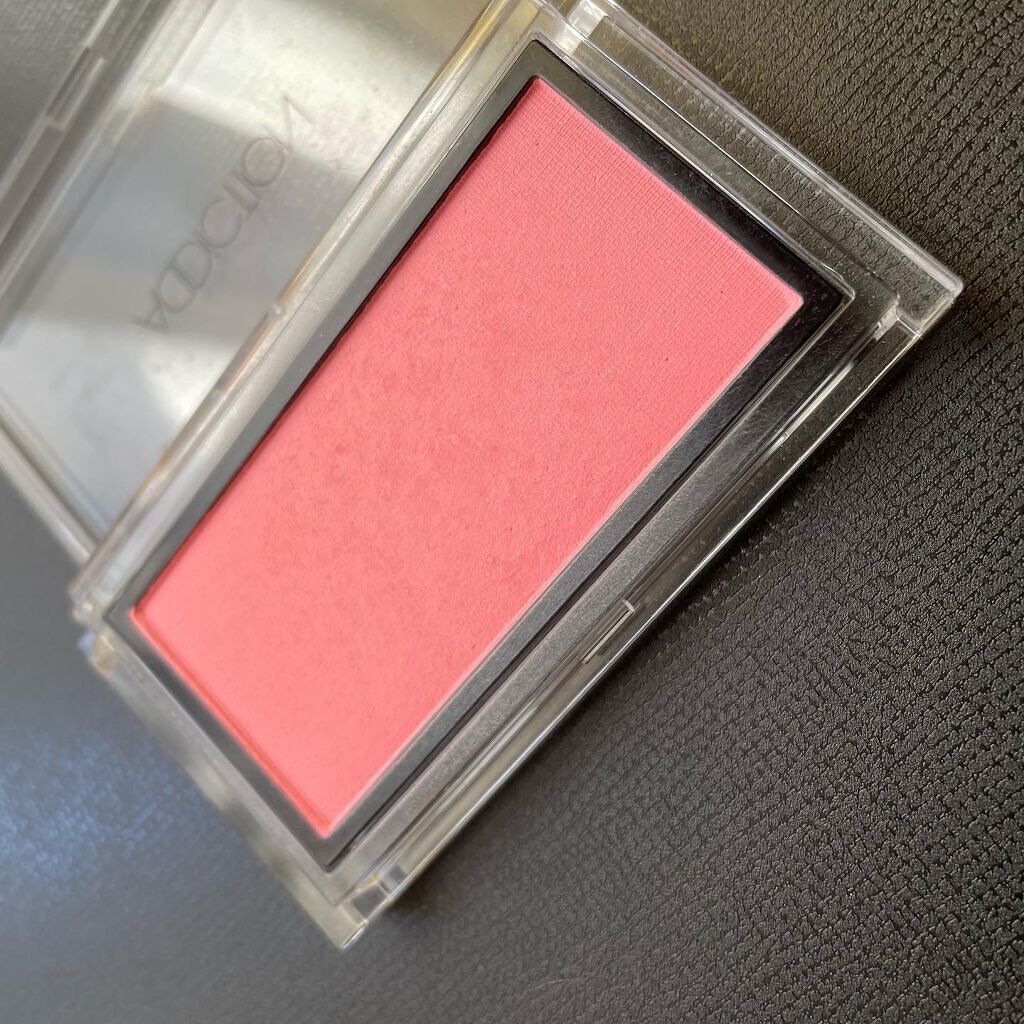 アディクション ザ ブラッシュ 011 Love Me True (M) ラブミートゥルー/ADDICTION/パウダーチークを使ったクチコミ（2枚目）