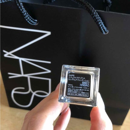 ナチュラルラディアント ロングウェアファンデーション/NARS/リキッドファンデーションを使ったクチコミ(3枚目)