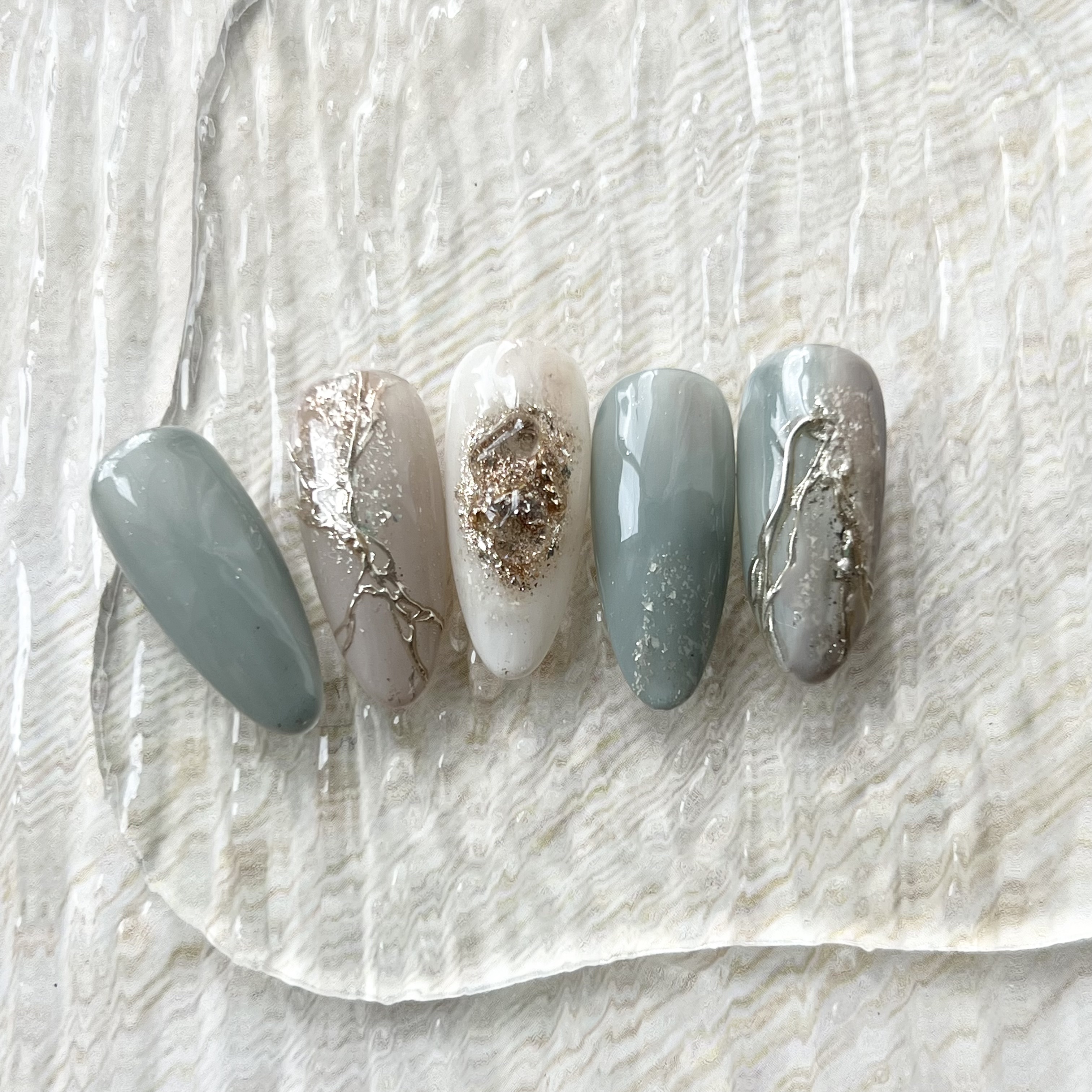 ネイルタウンLi’aBooコラボジェル/NAILTOWN/ジェルネイルを使ったクチコミ（2枚目）