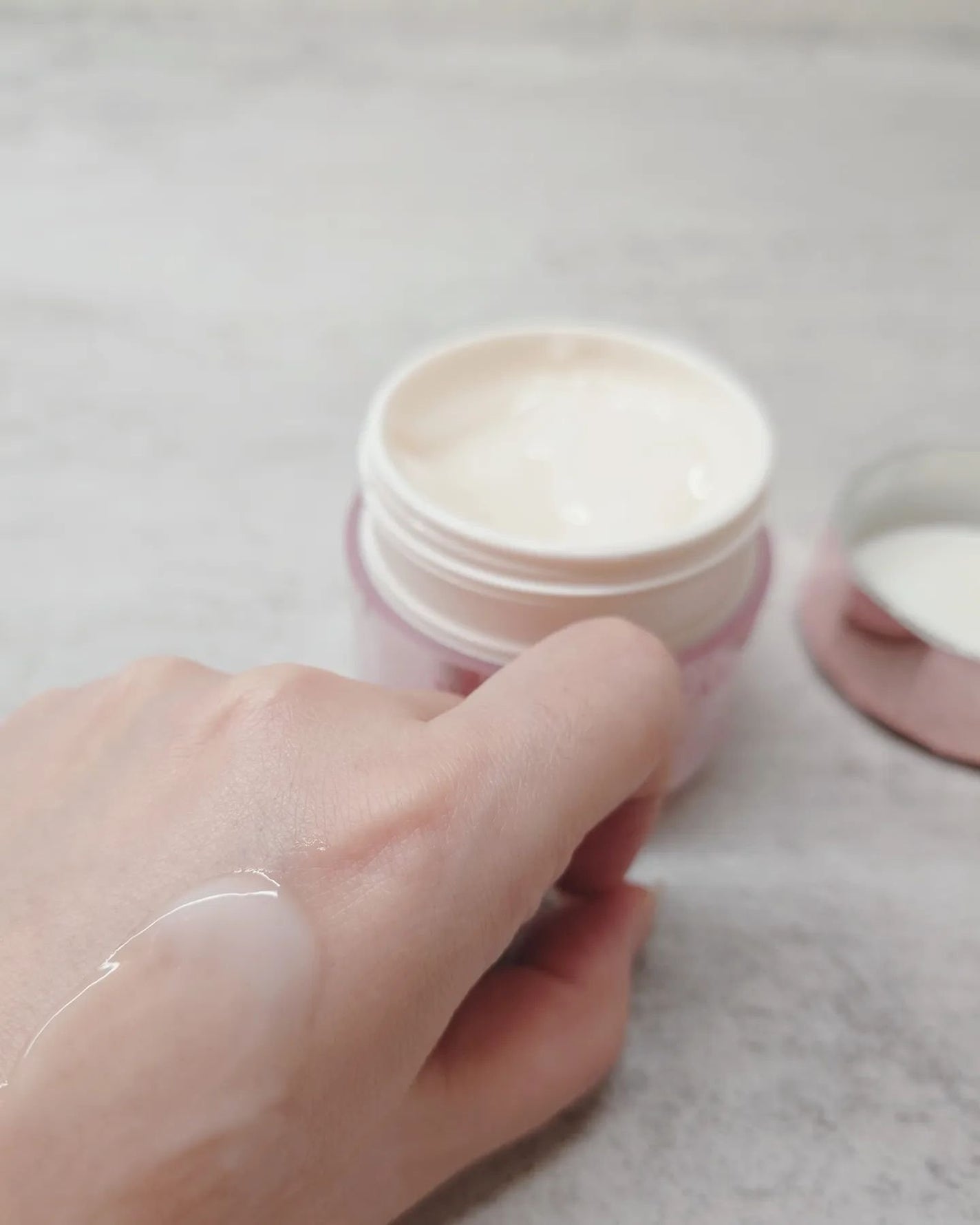 リンクルケア ホワイト モイストジェルクリーム/グレイスワン/オールインワン化粧品を使ったクチコミ(3枚目)