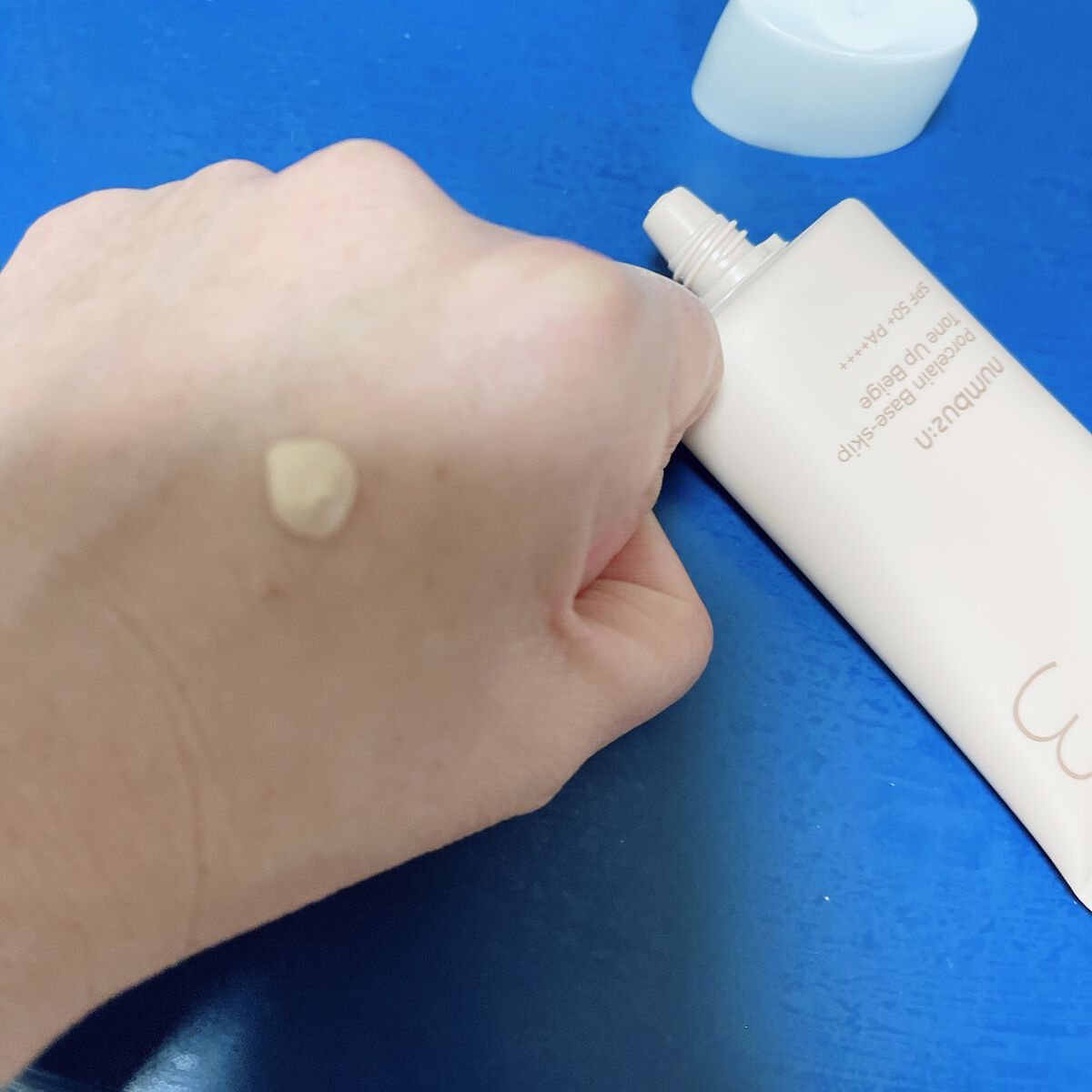 3番 ノーファンデ陶器肌トーンアップクリーム/numbuzin/化粧下地を使ったクチコミ(2枚目)