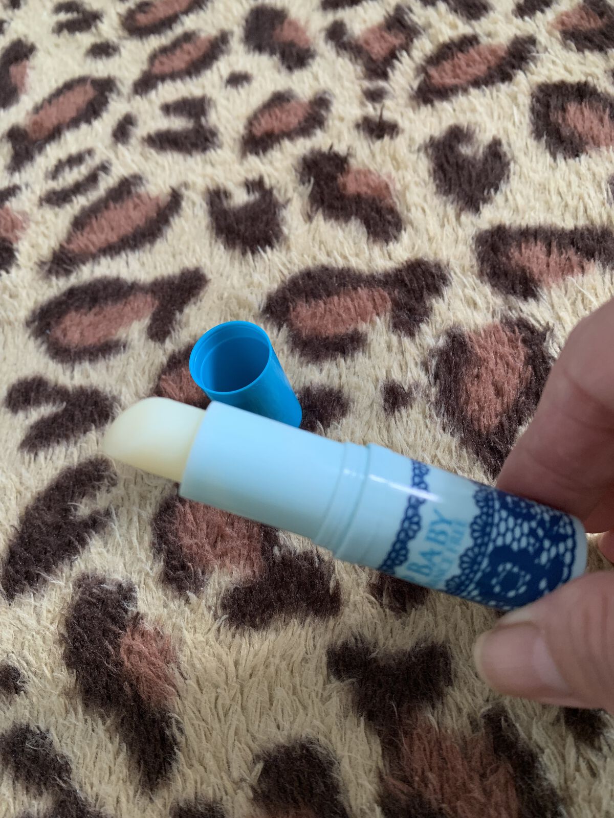 リップベビーナチュラル 無香料/メンソレータム/リップクリームを使ったクチコミ（3枚目）