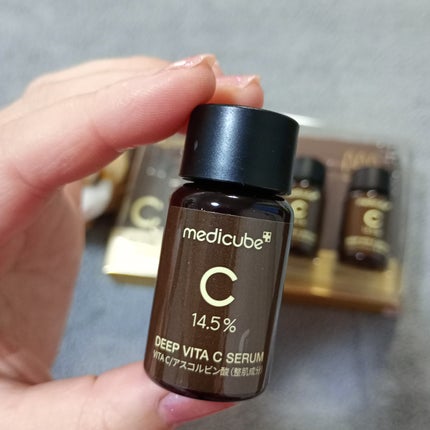 ディープビタCアンプル2.0/MEDICUBE/美容液を使ったクチコミ(4枚目)