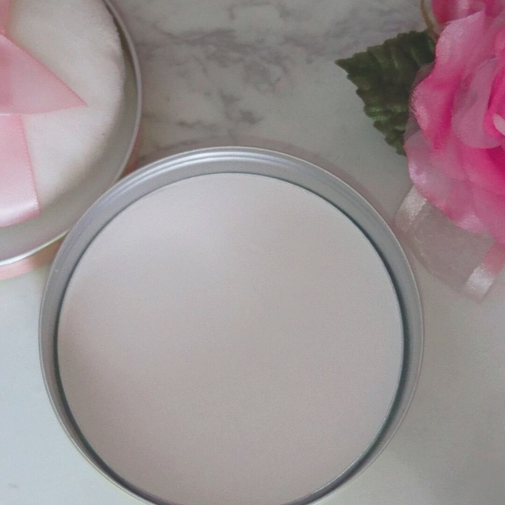 すっぴんパウダー/クラブ/プレストパウダーを使ったクチコミ(3枚目)