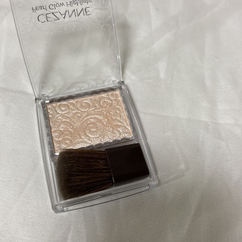 パールグロウハイライト/CEZANNE/パウダーハイライトを使ったクチコミ（2枚目）