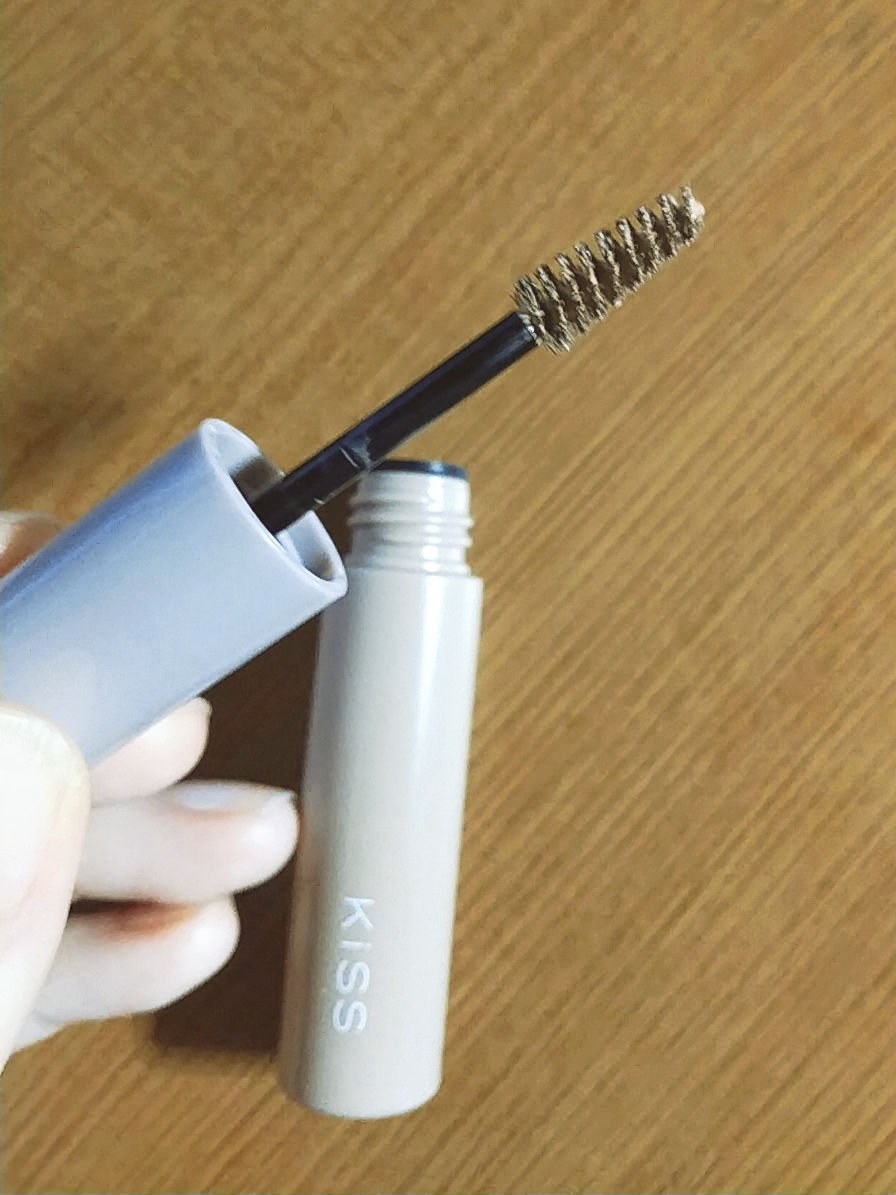 キス うす眉メーカー/KiSS/眉マスカラを使ったクチコミ（1枚目）