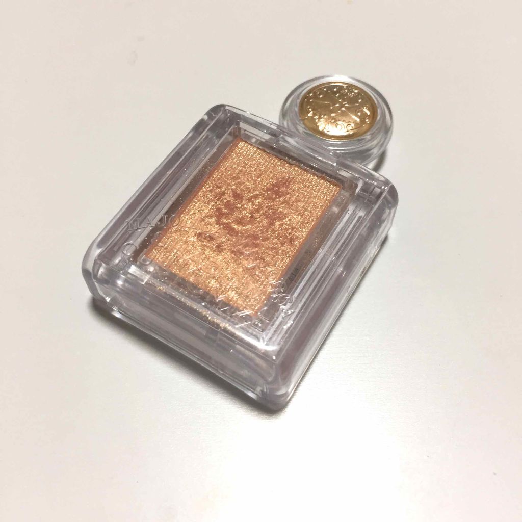 シャドーカスタマイズ/MAJOLICA MAJORCA/単色アイシャドウを使ったクチコミ(2枚目)