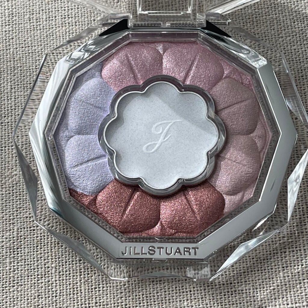 ジルスチュアート ブルームクチュール アイズ/JILL STUART/アイシャドウパレットを使ったクチコミ(2枚目)