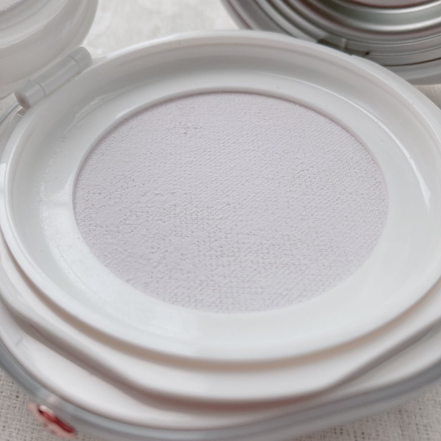 玉養桃花 ルースパウダー/花西子/ルースパウダーを使ったクチコミ(4枚目)