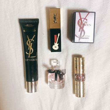 ❤︎ YSL

    ルージュ　ピュールクチュール　ヴェルニ　NO.12

    [¥4100]


    ルージュ　ヴォリュプテ　シャイン　NO.83

     [¥4300]

    トッ