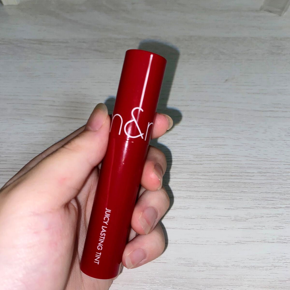 ジューシーラスティングティント/rom&nd/リップティントを使ったクチコミ(3枚目)