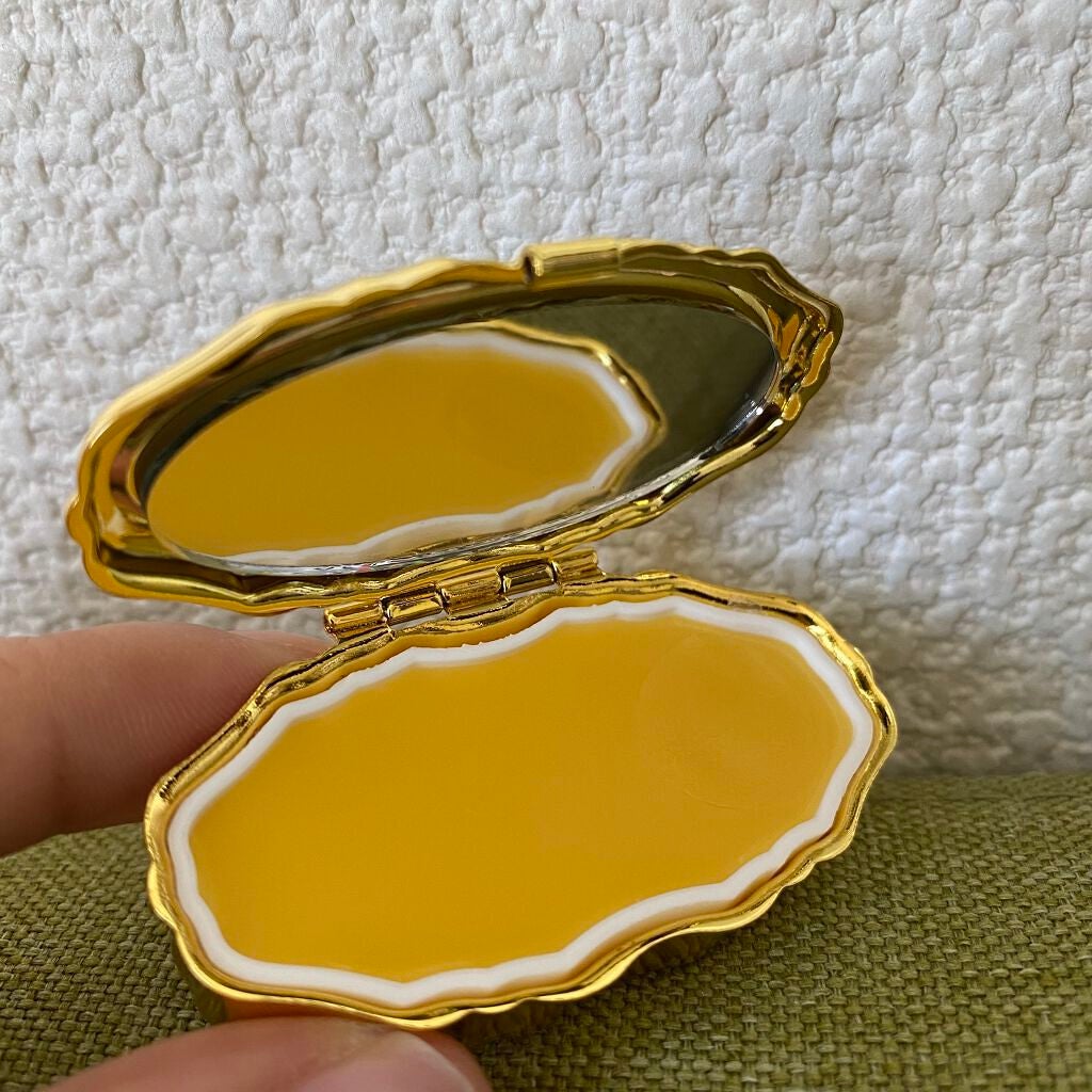 アロマリップ&ネイルバーム/アンドレアガーランド/リップケアを使ったクチコミ(3枚目)